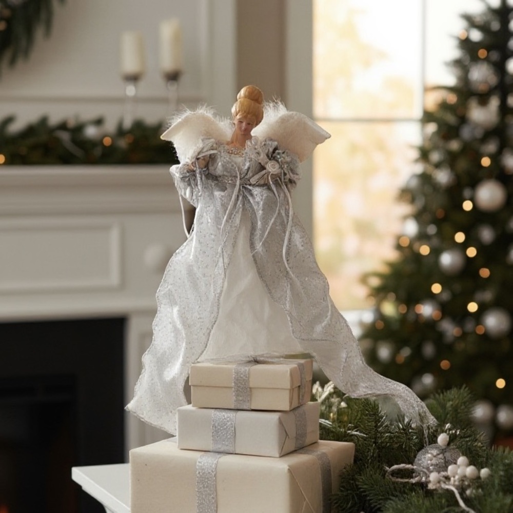 Vintage 80’s 10.5” Lighted Angel Christmas Tree Topper